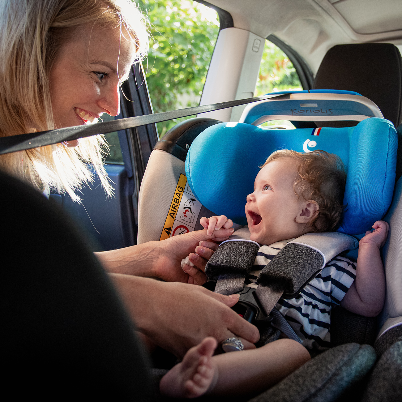 Sièges-Auto – Voyages en FAMILLE