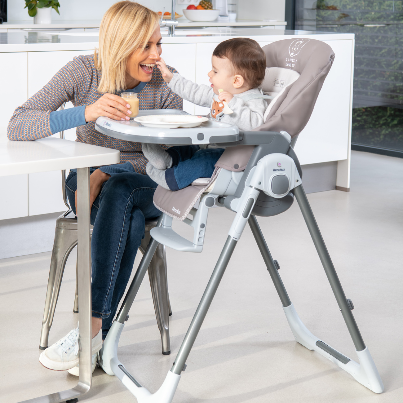 Bebevision Highchair With Baby Reducer Renolux